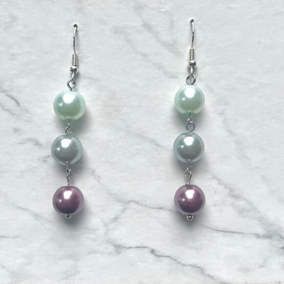 Cool Tone Hombre Pearl Drop Earrings - Picture 1 of 3